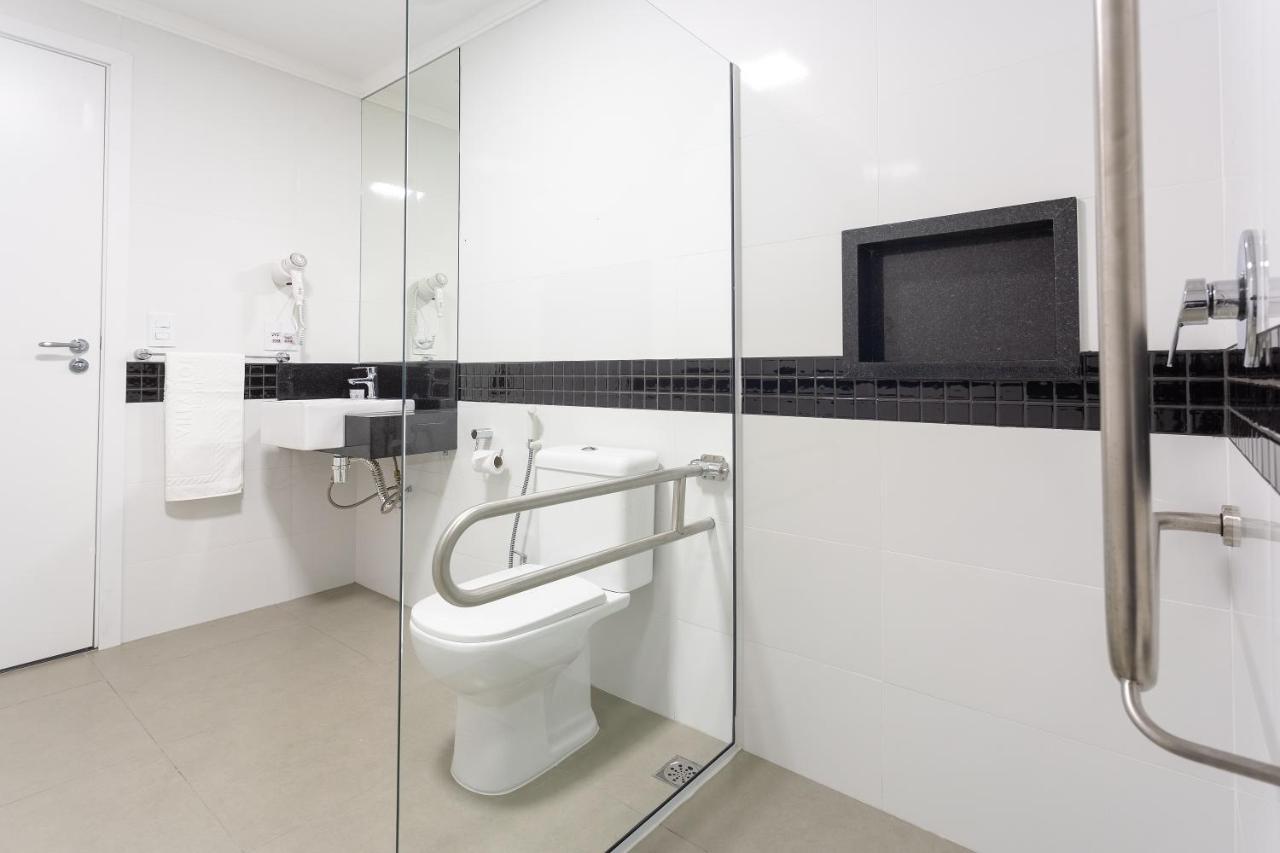 Hotel Villa Fiori Poços de Caldas Kültér fotó